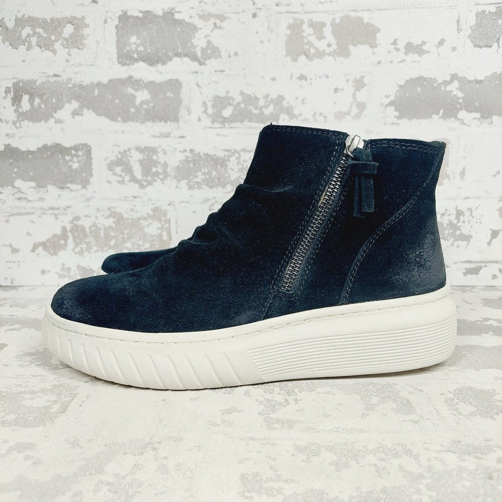 NEW Sofft Aqua Portland Ankle Boot Suede Leather Side Zip High Top Sneakers i420
